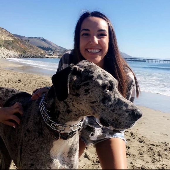 Meet your Posher, Danica - Picture 1 of 1